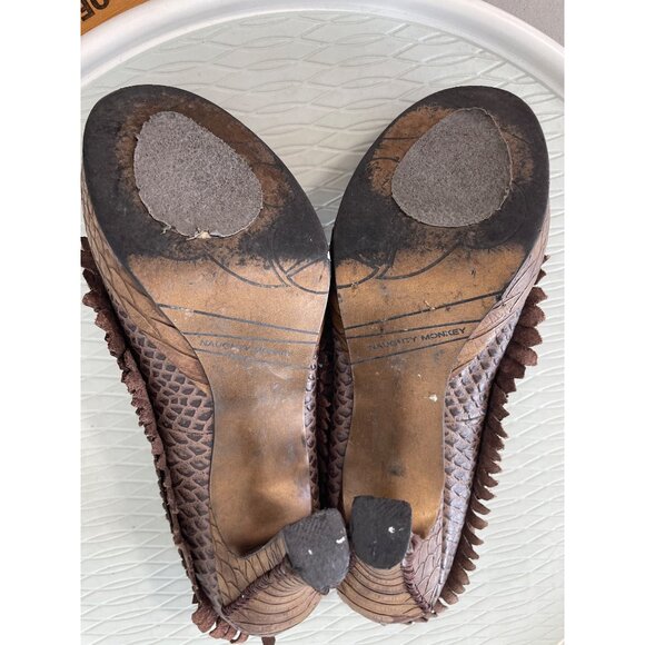 Naughty Monkey Pumps Size 8.5 Brown Textured Leather Studded Heel Stylish Boho - Picture 9 of 10